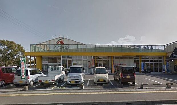 A・コープ神宮店まで870m