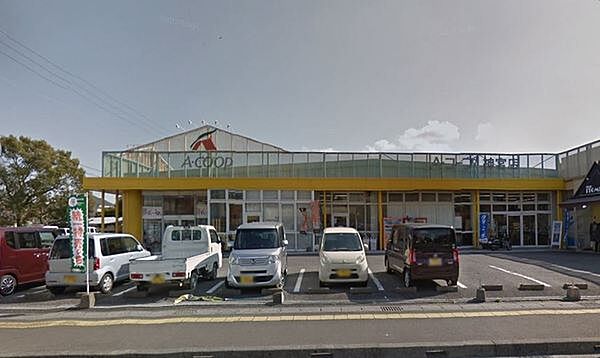 A・コープ神宮店まで836m