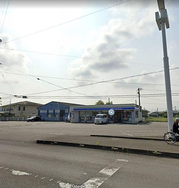 ローソン高鍋小丸店まで395m