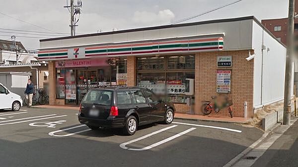 セブンイレブン宮崎原町店まで779m
