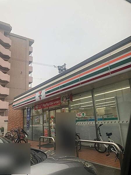 セブンイレブン大阪旭2丁目店まで580m