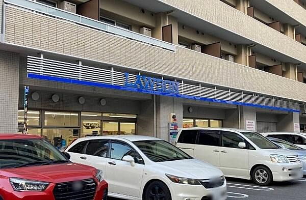 ローソン城東蒲生二丁目店まで257m