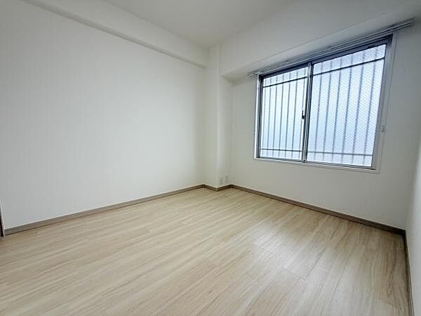 洋室のお部屋です！
