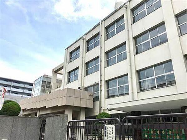 大阪市立喜連中学校まで570m