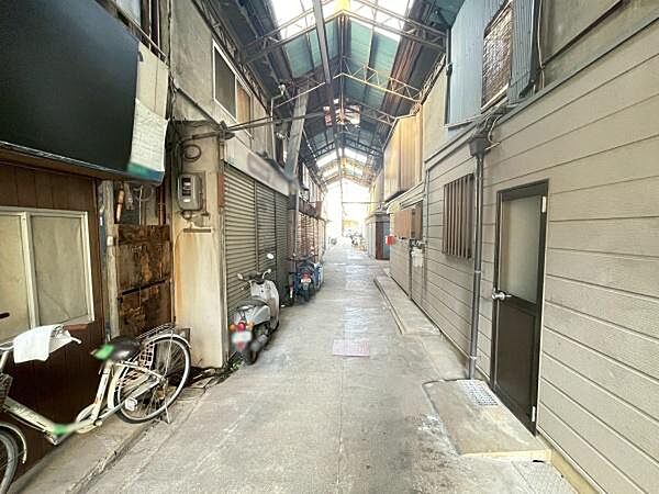 前面道路含む現地写真です！