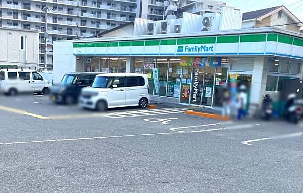 ファミリーマート光明池南店まで1244m