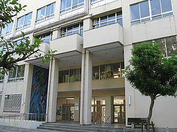 大阪市立長橋小学校まで220m