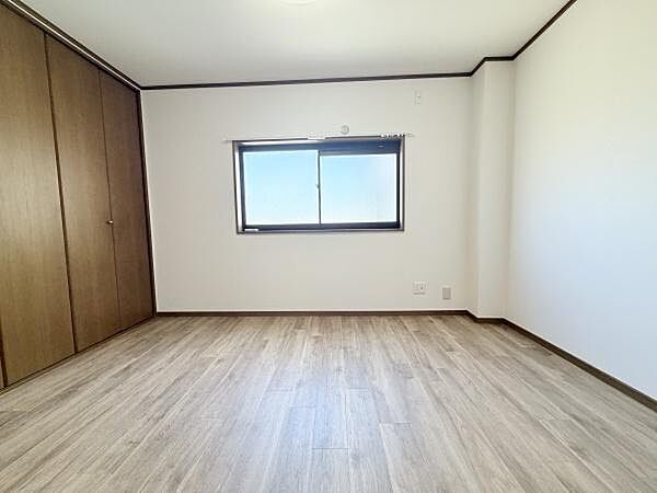 洋室のお部屋です！