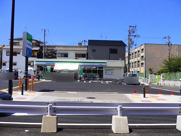 ファミリーマート西成松店まで483m
