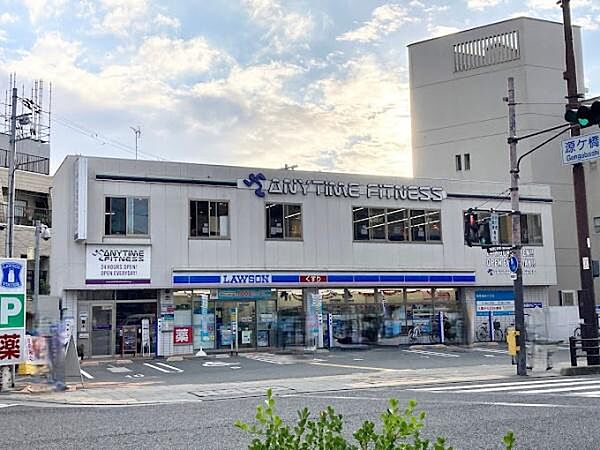 ローソン天王寺町北二丁目店まで637m