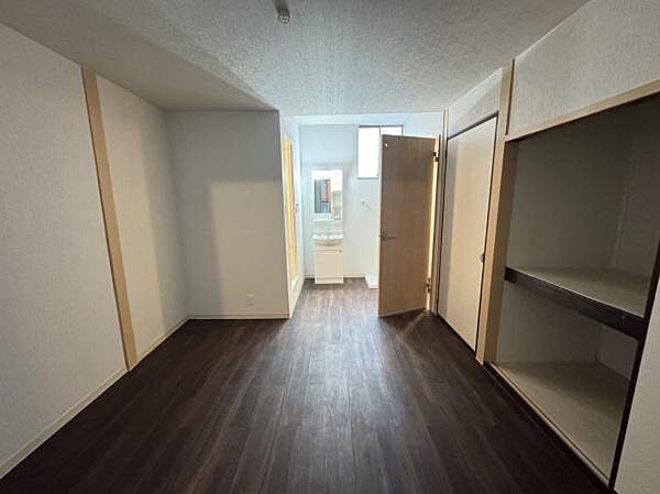 洋室のお部屋です！