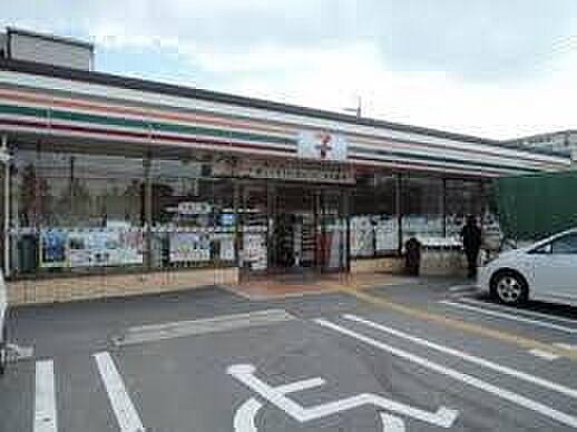 セブンイレブン大阪長吉川辺3丁目店まで378m