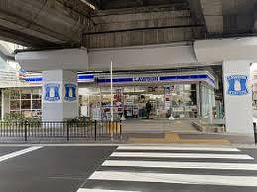 ローソン南海七道駅前店まで628m
