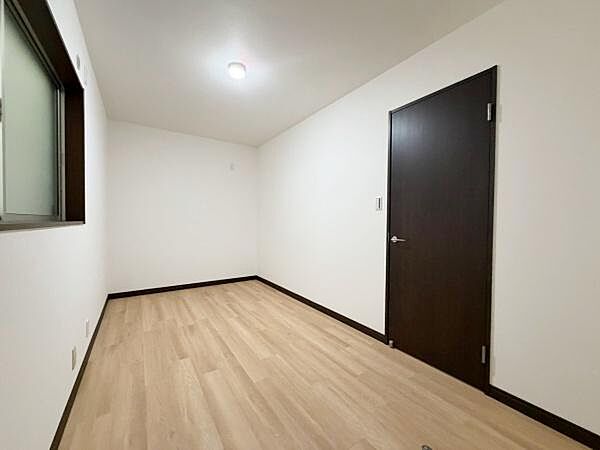 洋室のお部屋です！