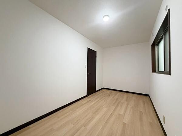 洋室のお部屋です！