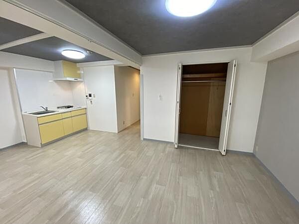 洋室のお部屋です！