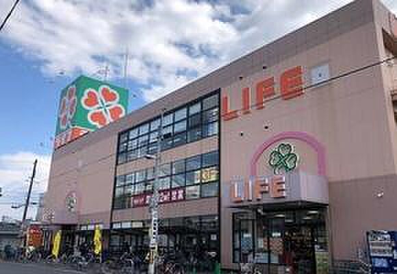 ライフ杭全店まで608m