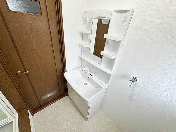 独立洗面台です！