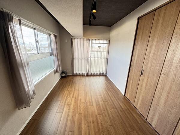 洋室のお部屋です！
