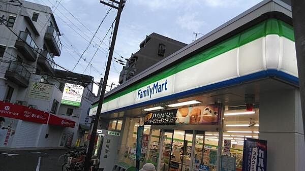 ファミリーマートMYS我孫子前駅西店まで268m