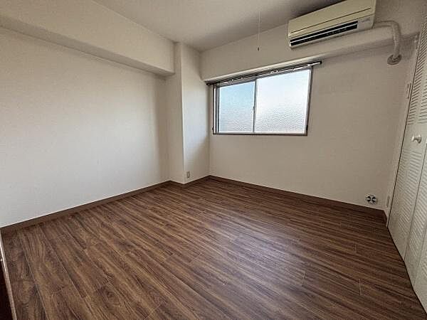 洋室のお部屋です！
