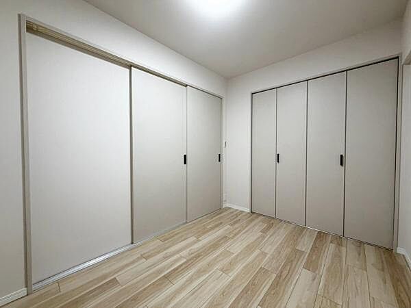 洋室のお部屋です！