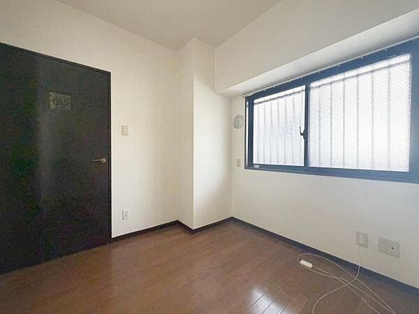 洋室のお部屋です！