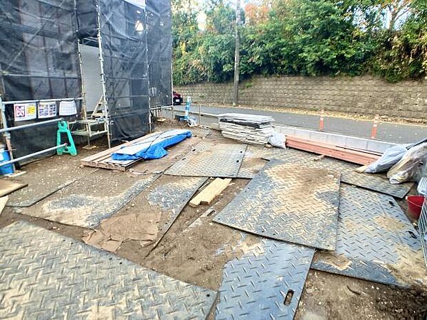 3台まで止められる駐車場です。