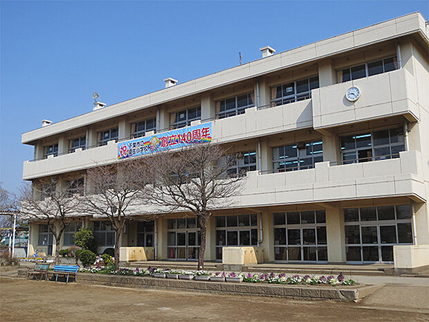 千葉市立園生小学校まで1455m