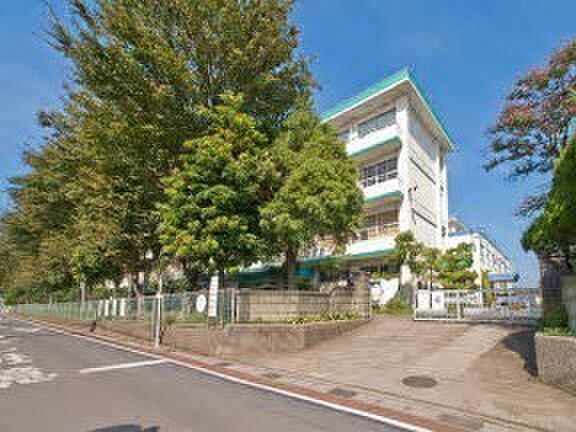 千葉市立小倉小学校まで463m