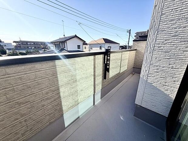 陽当たり良好なバルコニーです。