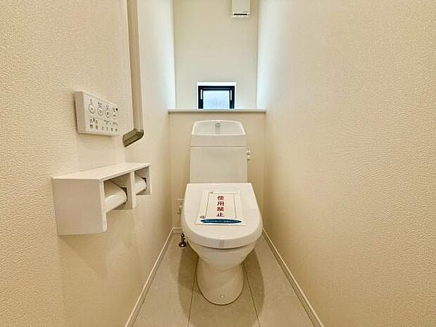 トイレが2カ所は家族が多い場合や来客時でも混雑を避け、スムーズに利用できる点が魅力です。生活動線に配慮された配置で快適な暮らしを実現します。