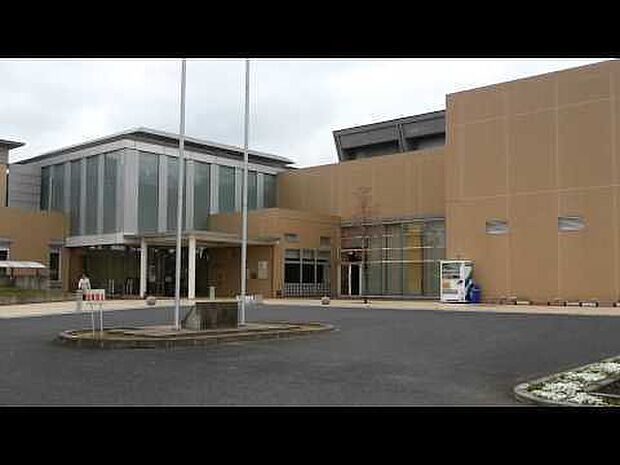 酒々井町立図書館まで3974m