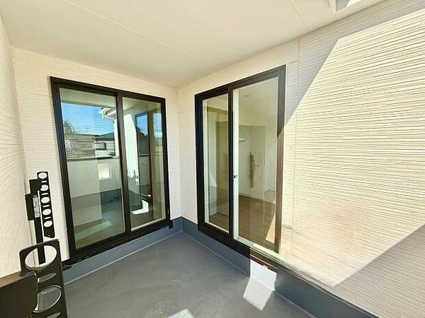 広々としたバルコニーです。