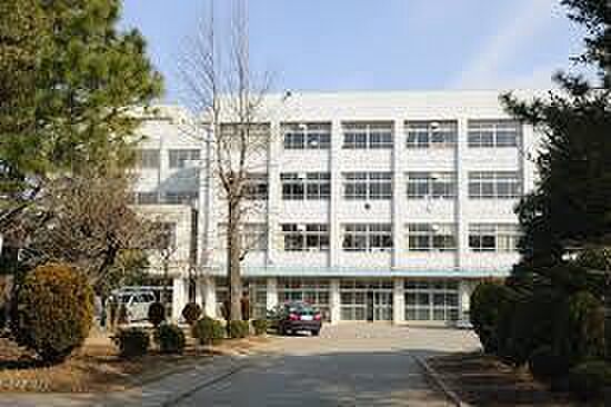 八千代市立村上東中学校まで968m