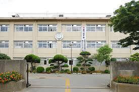 佐倉市立志津中学校まで1300m