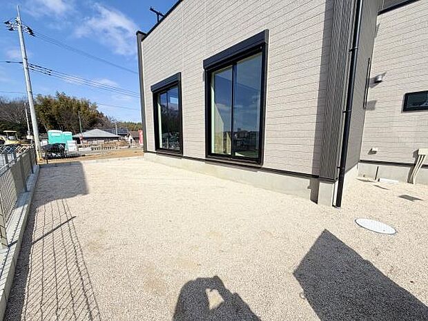 日当たりがよいお庭スペースです。