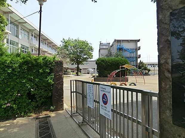 千葉市立都小学校まで1417m