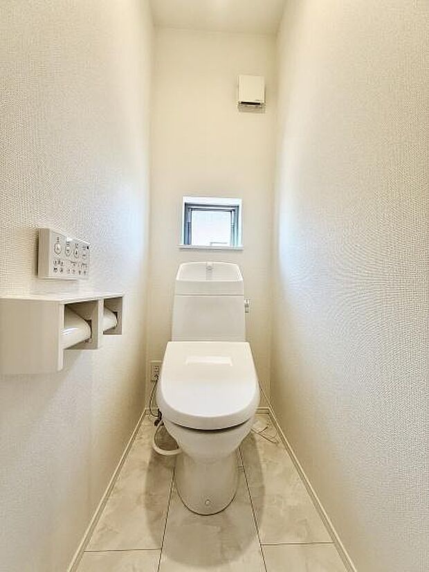 トイレが2カ所は家族が多い場合や来客時でも混雑を避け、スムーズに利用できる点が魅力です。生活動線に配慮された配置で快適な暮らしを実現します。