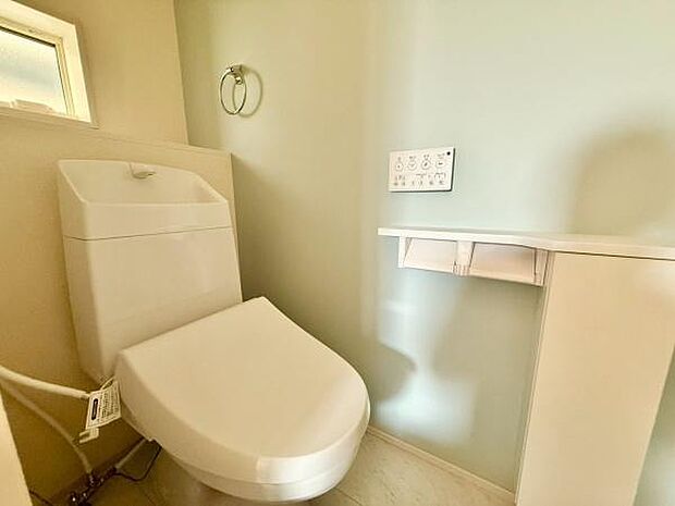 トイレが2カ所は家族が多い場合や来客時でも混雑を避け、スムーズに利用できる点が魅力です。生活動線に配慮された配置で快適な暮らしを実現します。