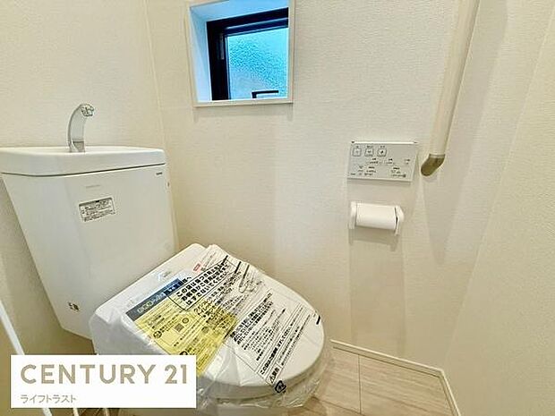 トイレが2カ所は家族が多い場合や来客時でも混雑を避け、スムーズに利用できる点が魅力です。生活動線に配慮された配置で快適な暮らしを実現します。