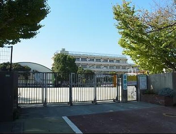 船橋市立高郷小学校まで949m