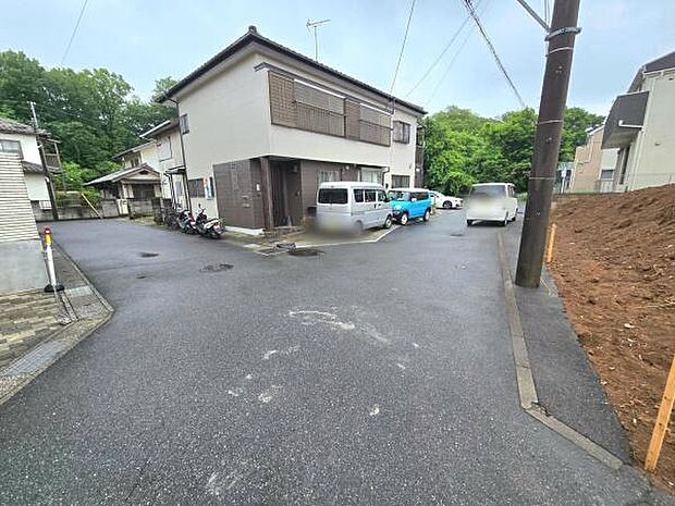 快適な移動を叶える、整備された道路網。便利で安全な暮らしを実現する、理想的な立地