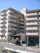山科駅よりバス7分 徒歩4分 1階 築36年8ヶ月の賃貸物件