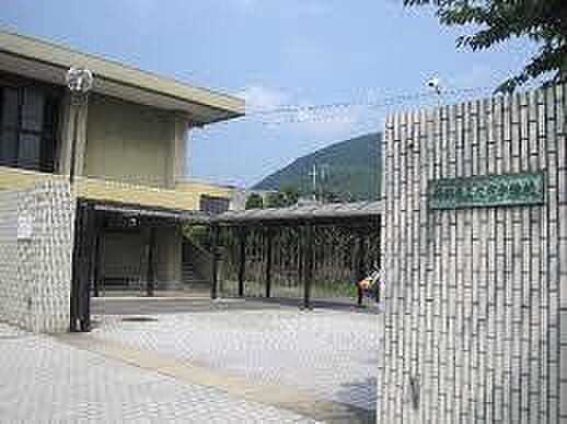 京都市立大宅中学校まで560m