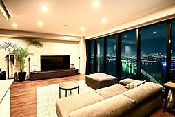 ドゥ・トゥール　ＥＡＳＴ 2LDKのリビング/ダイニング