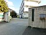 周辺：泉小学校まで250m