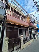 寝屋川市駅より徒歩11分 築39年9ヶ月 2階建の賃貸物件