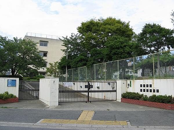 第十五中学校まで600m