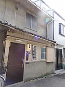 大正駅より徒歩3分 築56年4ヶ月 2階建の賃貸物件